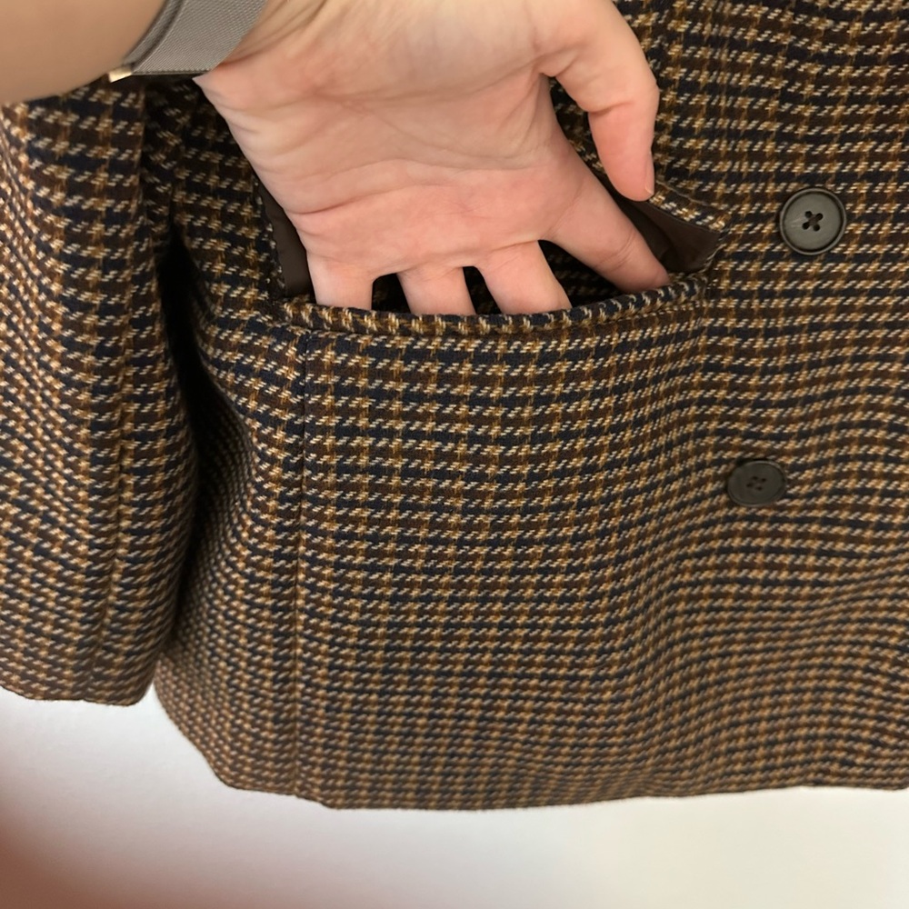 Old Navy Women's double breasted blazer - Picture 9 of 12